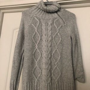 Old Navy sweater